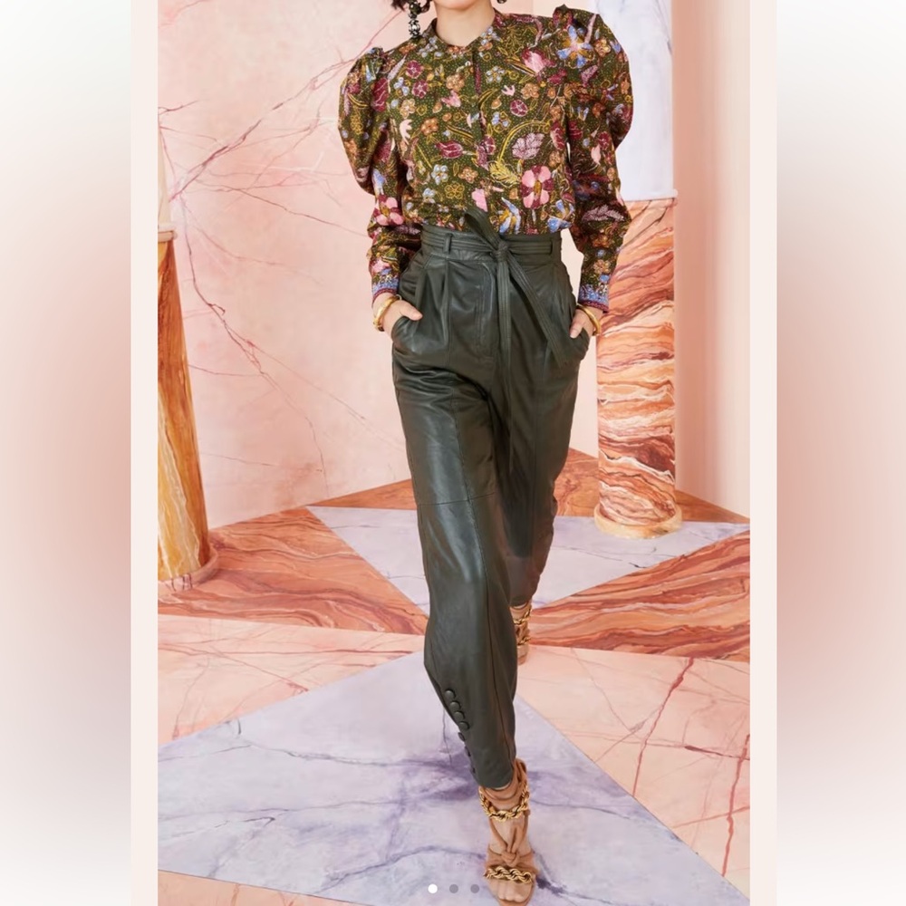 Ulla Johnson Navona High-Rise Leather Pants. Size 8.
Color-Green